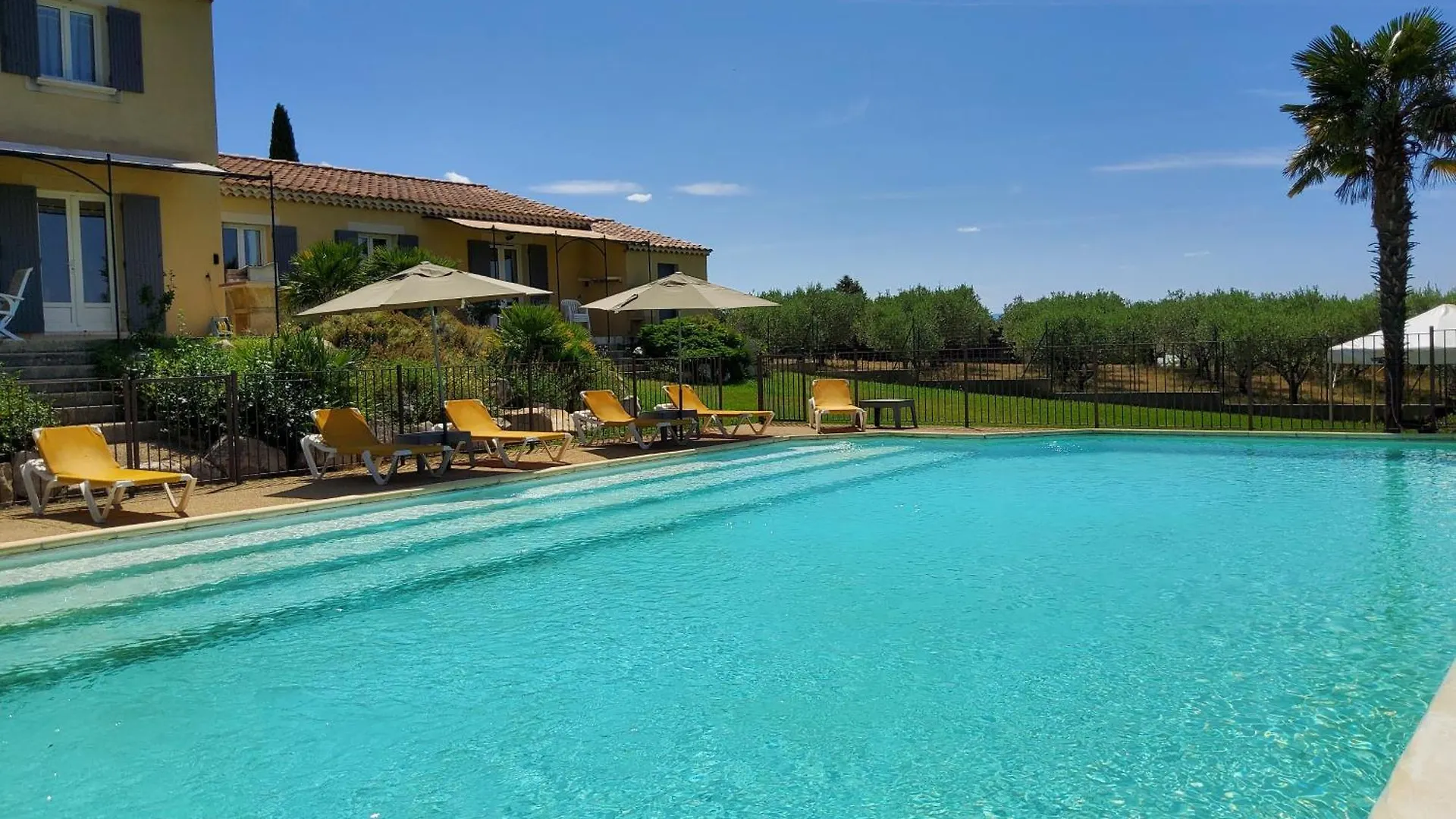 Holiday home Gite Paradizu, Vue Imprenable En Provence Le Barroux