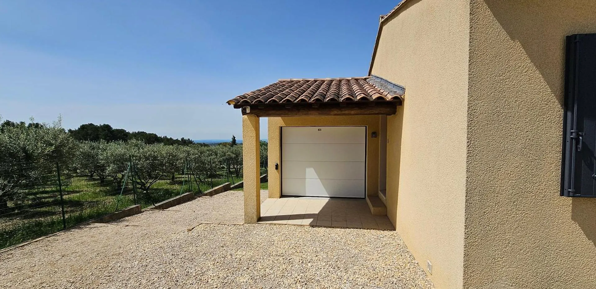 Holiday home Gite Paradizu, Vue Imprenable En Provence Le Barroux