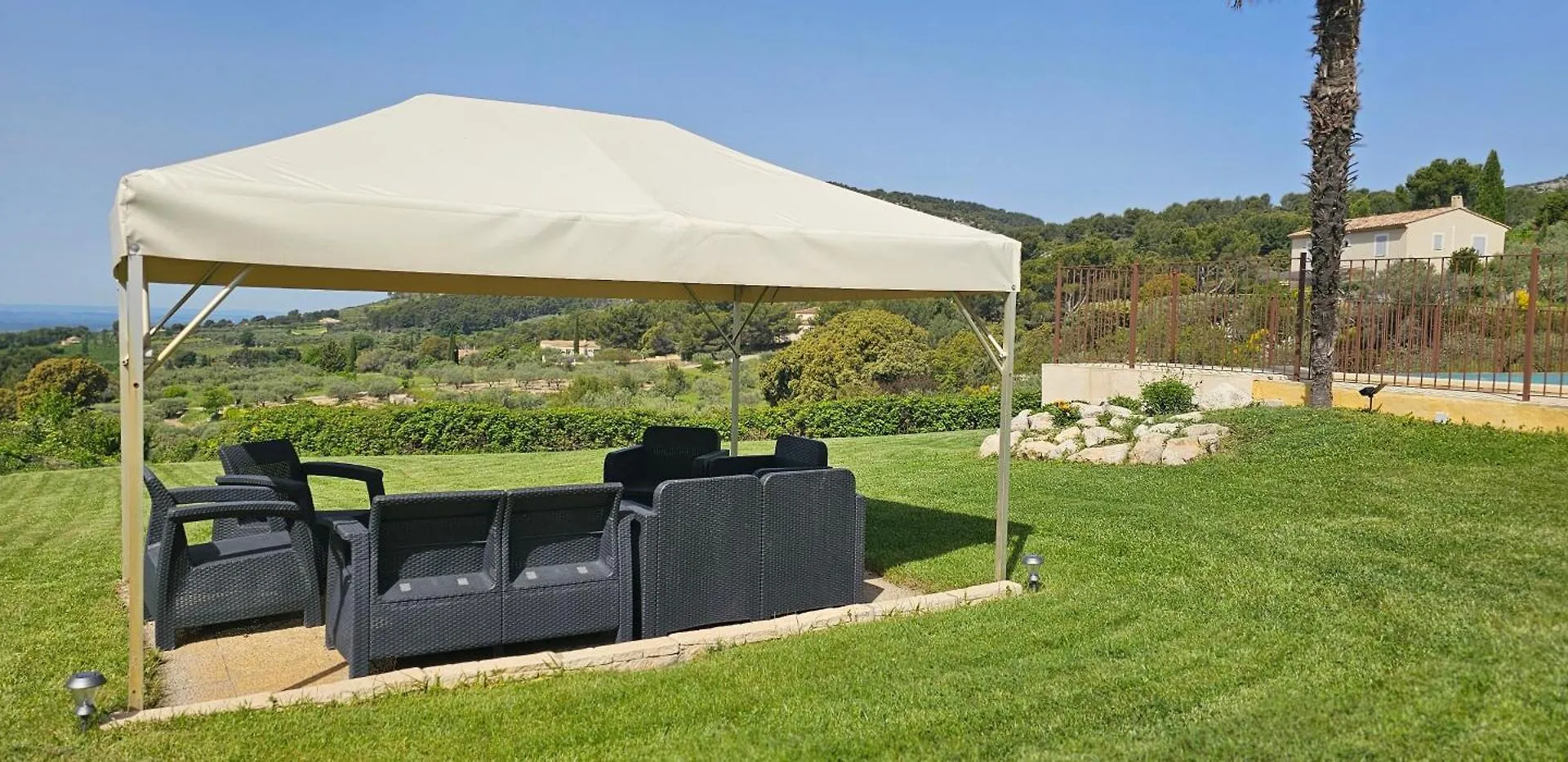 Gite Paradizu, Vue Imprenable En Provence Le Barroux 0*,