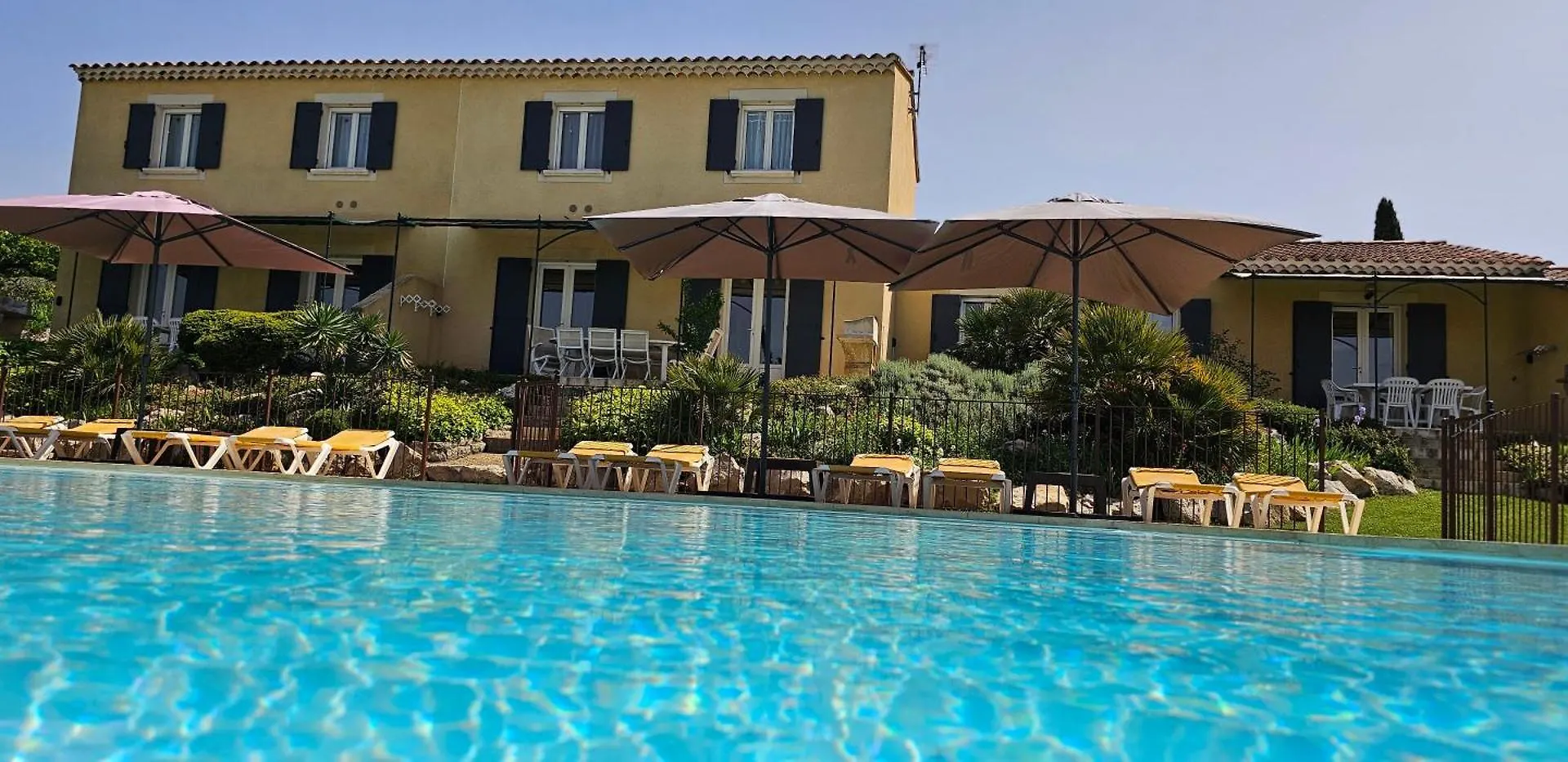 Holiday home Gite Paradizu, Vue Imprenable En Provence Le Barroux