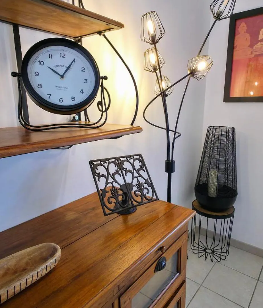 Holiday home Gite Paradizu, Vue Imprenable En Provence Le Barroux France